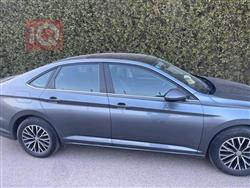 ڤۆڵکسواگن جێتا